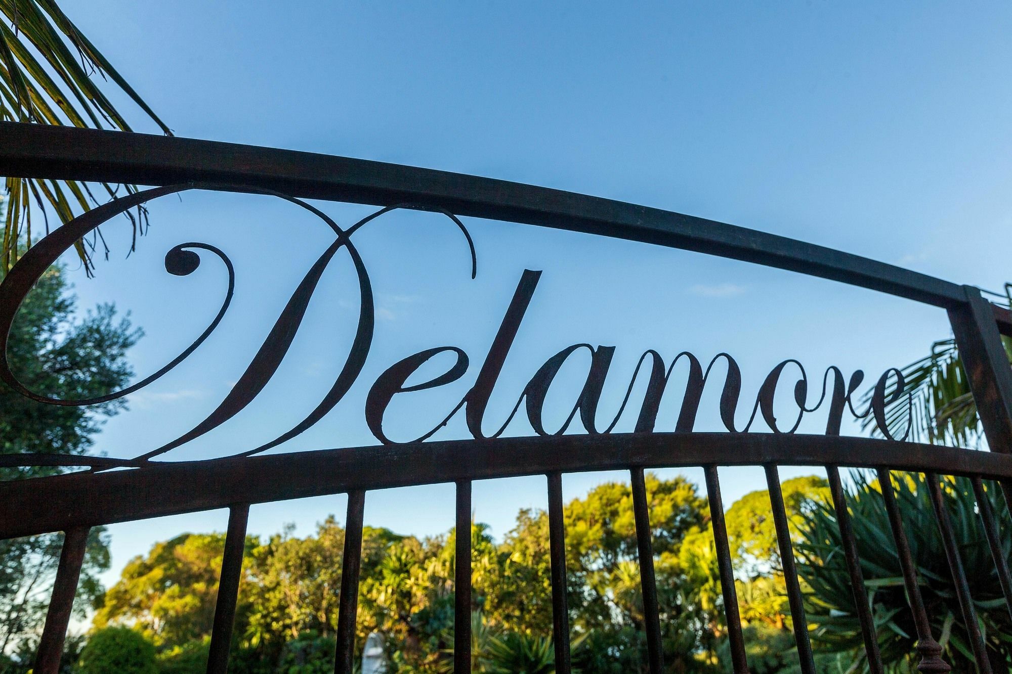 Delamore Lodge Oneroa Kültér fotó