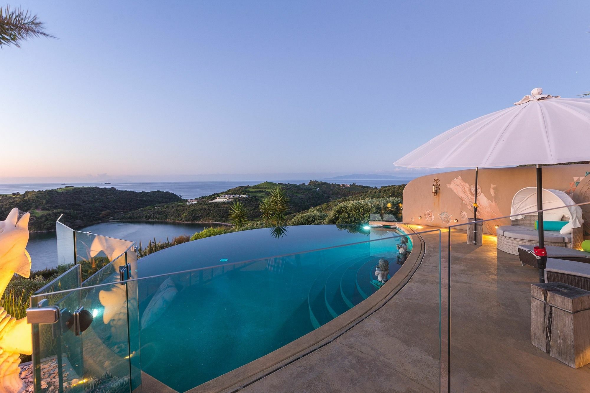 Delamore Lodge Oneroa Kültér fotó
